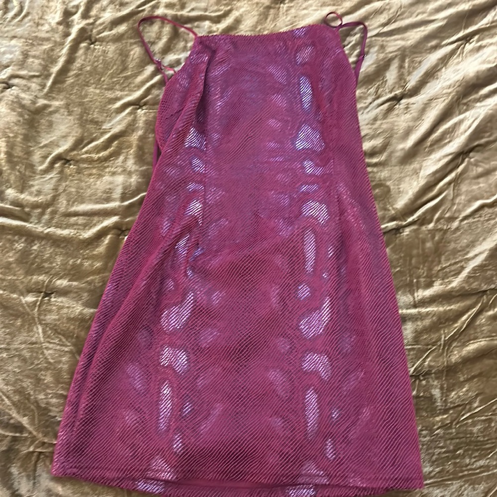 Urban Outfitters backless snake print red bodycon dress (M)